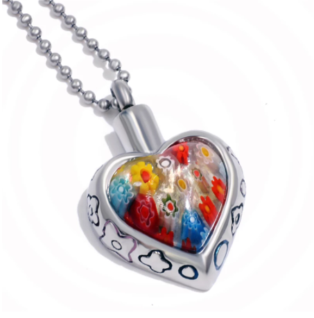 Collier avec pendentif en forme de coeur style verre de Murano cendre - Urne Cinéraire Lambert